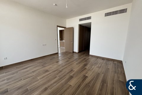 Villa in Al Furjan, Dubai 5 bedrooms, 715 sq.m. № 76456 - photo 13