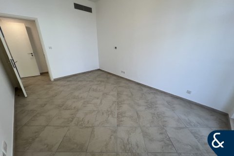 Apartment in Motor City, Dubai 3 bedrooms, 179 sq.m. № 76459 - photo 15