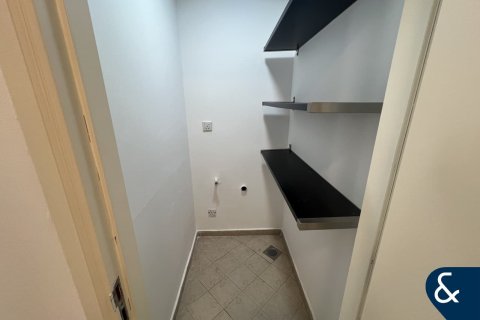 Apartment in Motor City, Dubai 3 bedrooms, 179 sq.m. № 76459 - photo 20