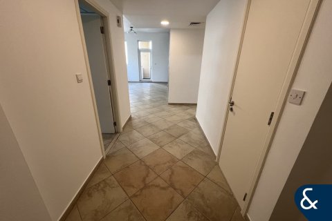 Apartment in Motor City, Dubai 3 bedrooms, 179 sq.m. № 76459 - photo 2