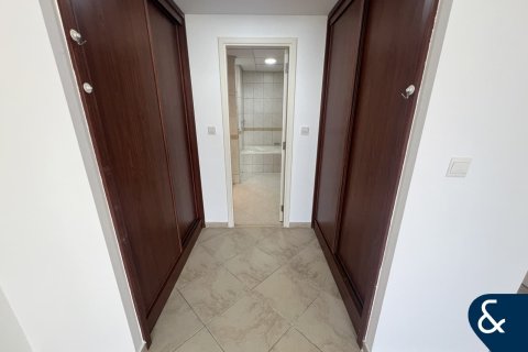 Apartment in Motor City, Dubai 3 bedrooms, 179 sq.m. № 76459 - photo 11