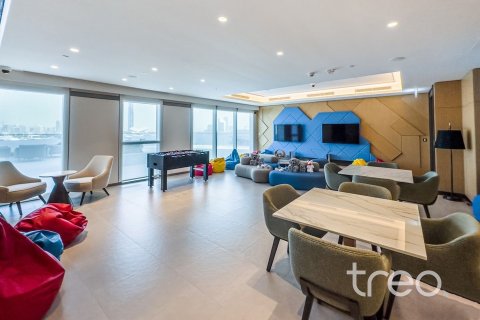 Снять в аренду квартиру в Address Harbour Point, Dubai Creek Harbour (The Lagoons), Дубай: 2 спальни, 102.47м², № 119909 - фото 3