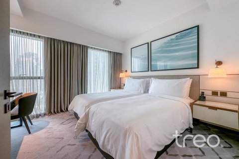 Снять в аренду квартиру в Address Harbour Point, Dubai Creek Harbour (The Lagoons), Дубай: 2 спальни, 102.47м², № 119909 - фото 7