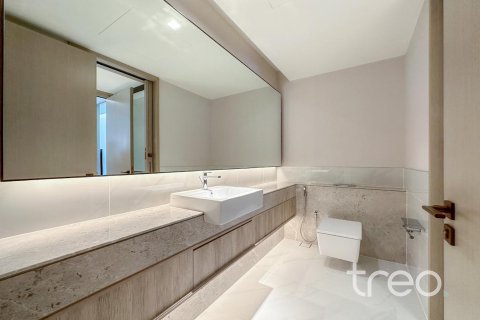 Снять в аренду квартиру в Address Harbour Point, Dubai Creek Harbour (The Lagoons), Дубай: 2 спальни, 102.47м², № 119909 - фото 12