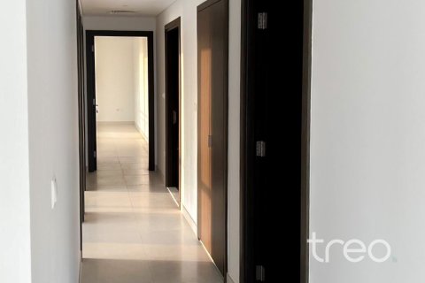 Снять в аренду квартиру в Creekside 18, Dubai Creek Harbour (The Lagoons), Дубай: 3 спальни, 150.13м², № 119912 - фото 7