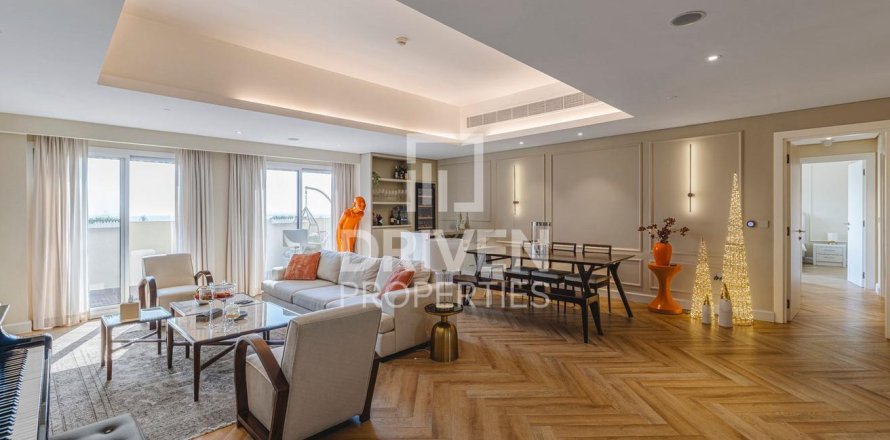 Квартира в Al Andalus, Джумейра Гольф Эстейтс, Дубай, 4 спальни, 217м², № 86220