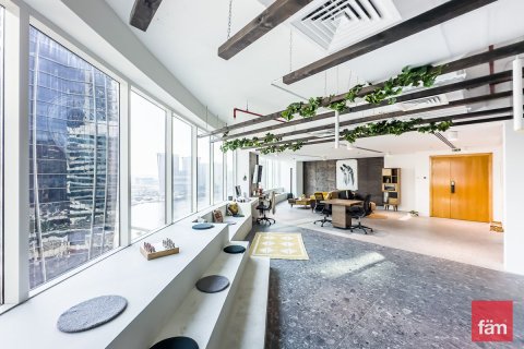 Снять в аренду офис в Бизнес-Бэе, Дубай: 111.2м², № 60229 - фото 2