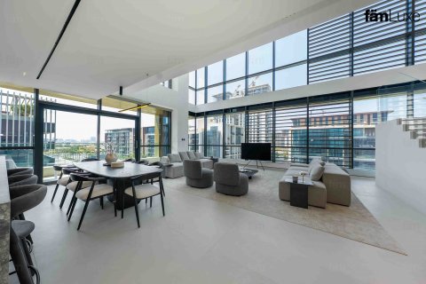 Apartamento en Al Wasl, Dubai, 4 dormitorios, 323.6 m², № 23120 - foto 1