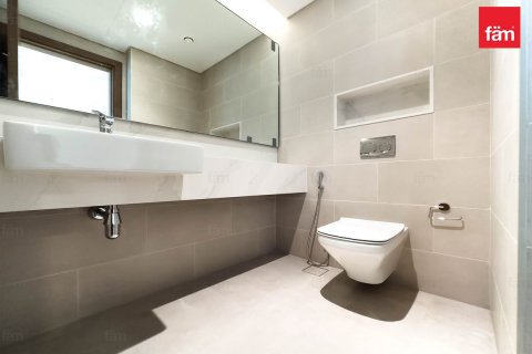Apartment in Al Wasl, Dubai 2 bedrooms, 147.3 sq.m. № 23123 - photo 17