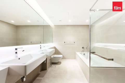 Apartment in Al Wasl, Dubai 2 bedrooms, 147.3 sq.m. № 23123 - photo 16