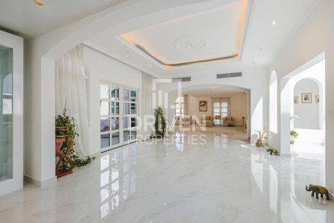 Villa in Hacienda, The Villa, Dubai 5 bedrooms, 2099.42 sq.m. № 125148 - photo 8