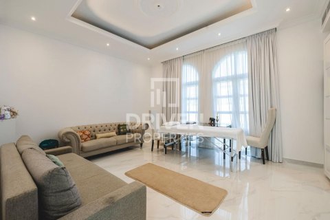 Villa in Hacienda, The Villa, Dubai 5 bedrooms, 2099.42 sq.m. № 125148 - photo 15