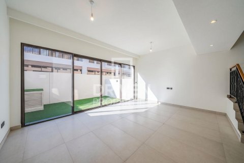 تاون هاوس في Damac Lagoons, دبي 4 غرف نوم, 144 م² رقم 125142 - صورة 2