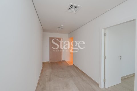 Duplex in Dubai 5 bedrooms, 520 sq.m. № 122164 - photo 17