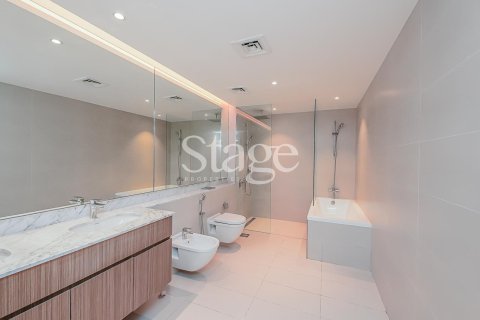 Duplex in Dubai 5 bedrooms, 520 sq.m. № 122164 - photo 23