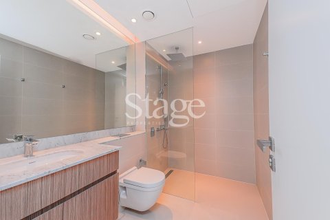 Duplex in Dubai 5 bedrooms, 520 sq.m. № 122164 - photo 24