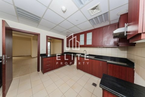 Apartment in Rimal, Jumeirah Beach Residence, Dubai 3 bedrooms, 178 sq.m. № 121410 - photo 10