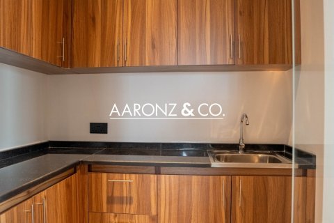 Купить офис в Бизнес-Бэе, Дубай: 111м², № 100632 - фото 16