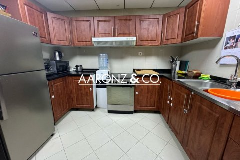 Appartement à Jumeirah Lake Towers, Dubai, 2 chambres, 101 m², № 100629 - photo 11