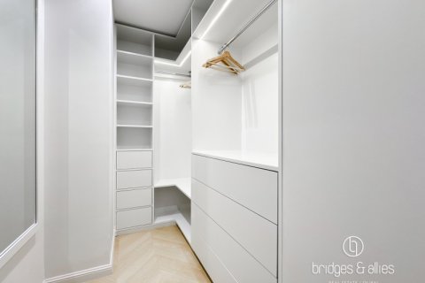 Apartment in Old Town, Dubai 1 bedroom, 90 sq.m. № 100634 - photo 15