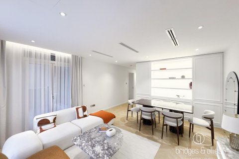 Apartment in Old Town, Dubai 1 bedroom, 90 sq.m. № 100634 - photo 3