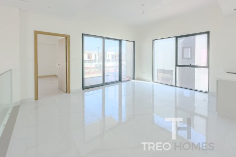 Villa in Al Furjan, Dubai 4 bedrooms, 572 sq.m. № 13371 - photo 16