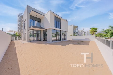 Villa in Al Furjan, Dubai 4 bedrooms, 572 sq.m. № 13371 - photo 25
