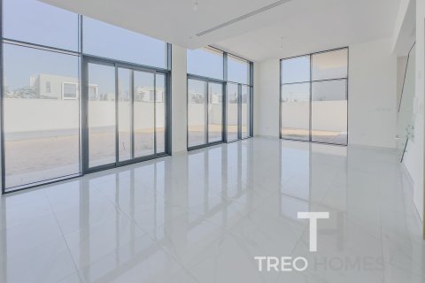 Villa in Al Furjan, Dubai 4 bedrooms, 572 sq.m. № 13371 - photo 4