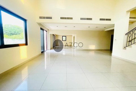 Villa en Rosa, Arabian Ranches 2, Dubai, 4 dormitorios, 670.1 m², № 37621 - foto 1