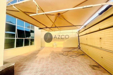 Villa en Jumeirah 3, Jumeirah, Dubai, 4 dormitorios, 371.6 m², № 37622 - foto 10