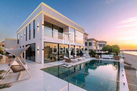 Villa in Garden Homes, Palm Jumeirah, Dubai 5 bedrooms, 622.36 sq.m. № 140493