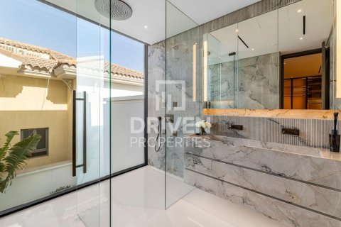 Villa in Garden Homes, Palm Jumeirah, Dubai 5 bedrooms, 622.36 sq.m. № 140493 - photo 27