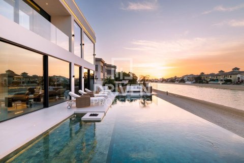 Villa in Garden Homes, Palm Jumeirah, Dubai 5 bedrooms, 622.36 sq.m. № 140493 - photo 29