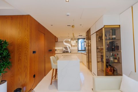 Купить таунхаус в The Valley, Дубай: 3 спальни, 174м², № 93199 - фото 2