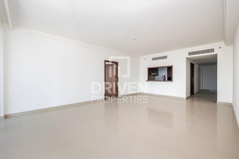 Apartamento en Boulevard Point, Downtown Dubai (Downtown Burj Dubai), Dubai, 3 dormitorios, 195.56 m², № 126544 - foto 5