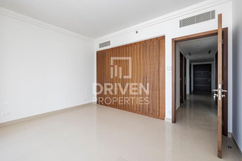 Apartamento en Boulevard Point, Downtown Dubai (Downtown Burj Dubai), Dubai, 3 dormitorios, 195.56 m², № 126544 - foto 11