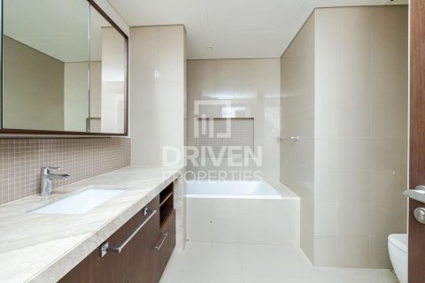 Apartamento en Boulevard Point, Downtown Dubai (Downtown Burj Dubai), Dubai, 3 dormitorios, 195.56 m², № 126544 - foto 14