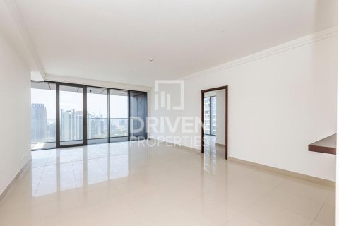 Apartamento en Boulevard Point, Downtown Dubai (Downtown Burj Dubai), Dubai, 3 dormitorios, 195.56 m², № 126544 - foto 4
