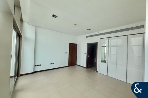 Apartment in DIFC, Dubai 1 bedroom, 94 sq.m. № 76701 - photo 6