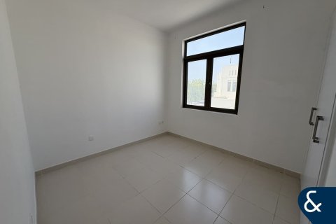 Villa in Mira Oasis, Reem, Dubai 3 bedrooms, 279 sq.m. № 76707 - photo 14