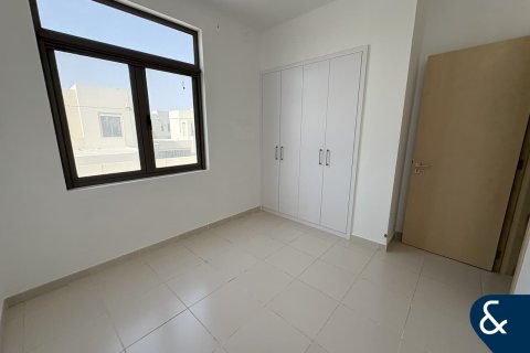 Villa in Mira Oasis, Reem, Dubai 3 bedrooms, 279 sq.m. № 76707 - photo 15
