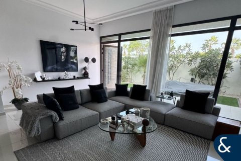 Villa in DAMAC Hills (Akoya by DAMAC), Dubai 3 bedrooms, 253 sq.m. № 76702 - photo 2