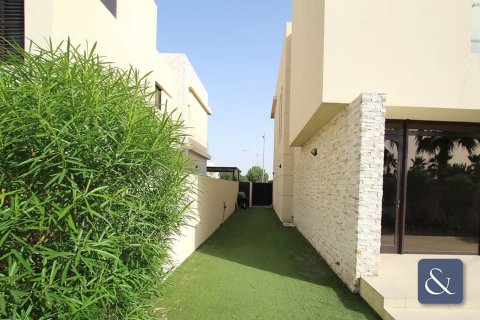 Villa in DAMAC Hills (Akoya by DAMAC), Dubai 3 bedrooms, 253 sq.m. № 76702 - photo 17