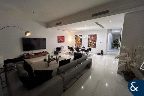 Villa in DAMAC Hills (Akoya by DAMAC), Dubai 3 bedrooms, 253 sq.m. № 76702 - photo 3