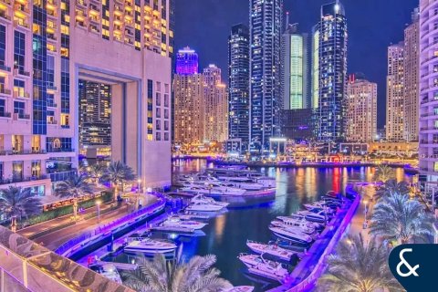 Penthouse in Dubai Marina, Dubai 5 bedrooms, 1254 sq.m. № 76704 - photo 11