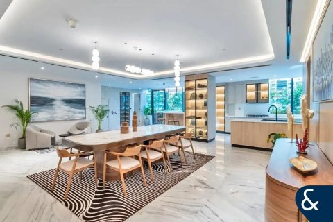 Penthouse in Dubai Marina, Dubai 5 bedrooms, 1254 sq.m. № 76704 - photo 7