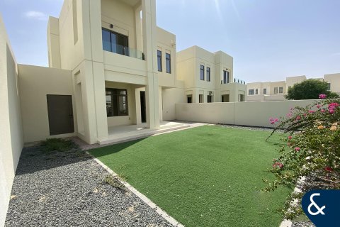 Townhouse in Mira Oasis 3, Reem, Dubai 3 bedrooms, 283 sq.m. № 76703 - photo 11