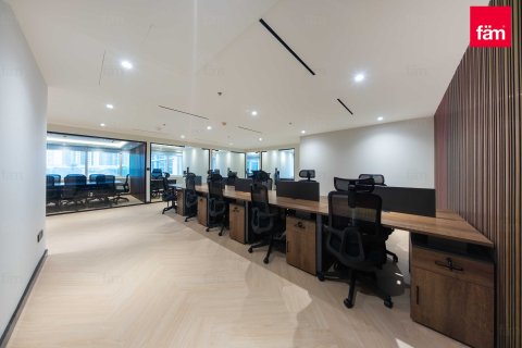 Bureau à Dubai, 151.1 m², № 84617 - photo 12
