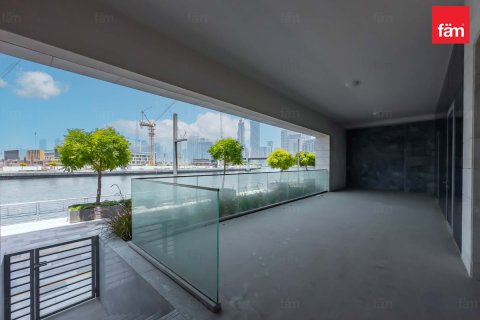 Apartment in Al Wasl, Dubai 2 bedrooms, 236.9 sq.m. № 23106 - photo 8