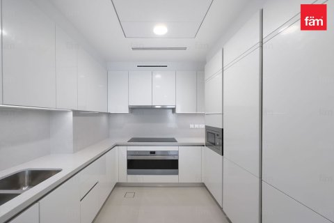 Apartment in Al Wasl, Dubai 2 bedrooms, 236.9 sq.m. № 23106 - photo 12